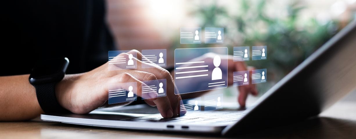 كيف تنشئ سيرة ذاتية احترافية باستخدام الذكاء الاصطناعي